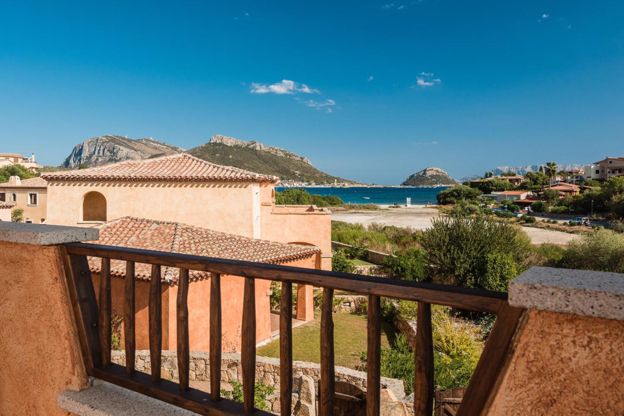 Villaggio Perlacea - Your House In Sardinia 골푸아랑시 외부 사진