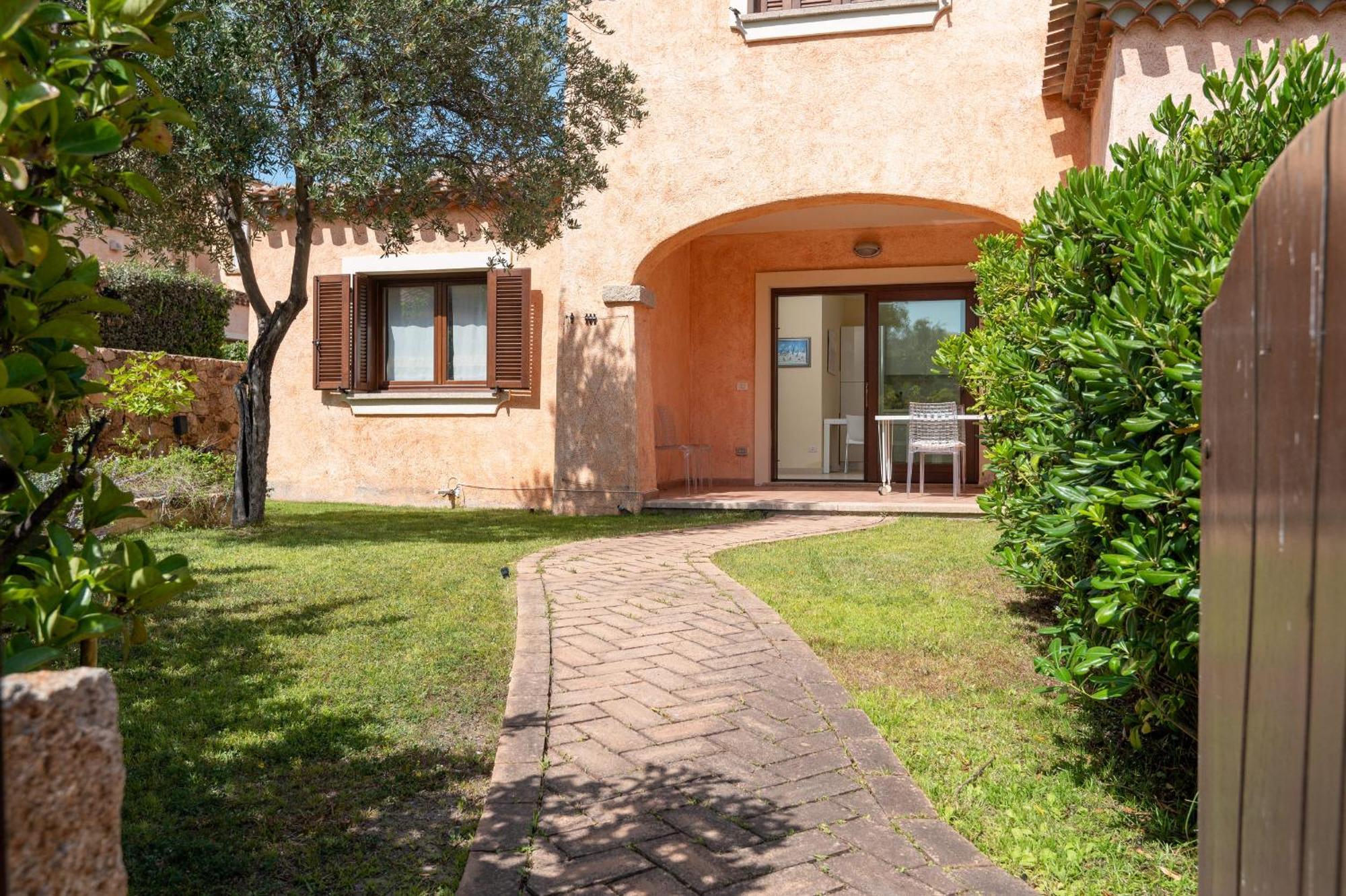 Villaggio Perlacea - Your House In Sardinia 골푸아랑시 외부 사진